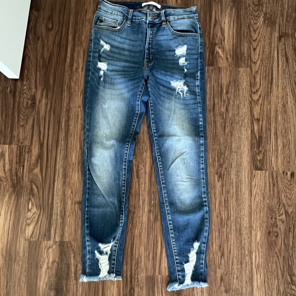 KanCan Distressed Blue Jeans